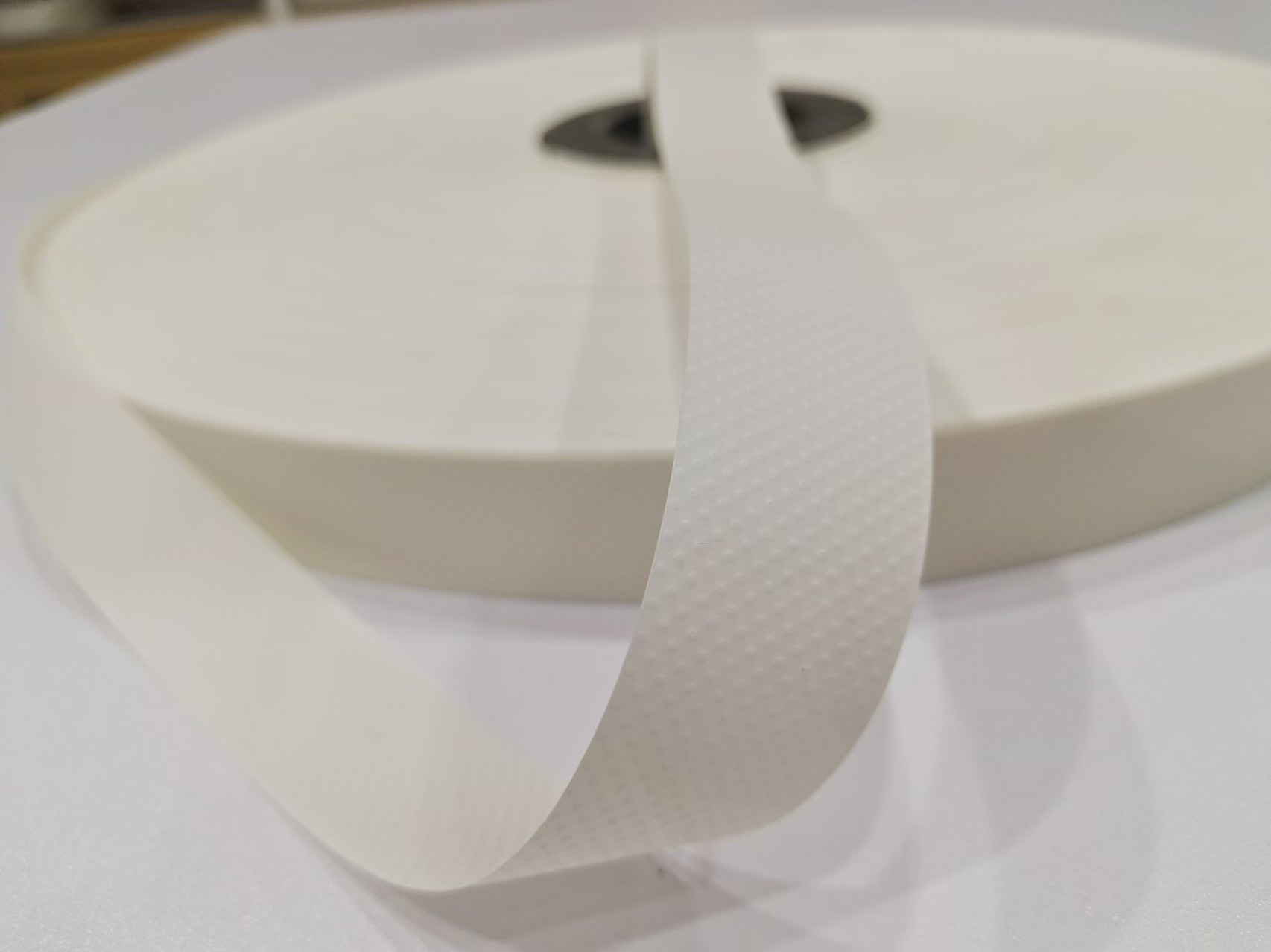 White Color PPD Embossed Tape High Tensile Strength For Armored Cables