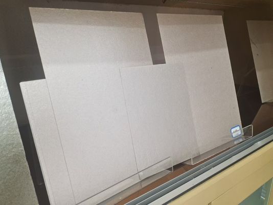 ميكا قابلة للتخصيص للتصنيع ، ورقة ميكا للدرع ضد رش الماء